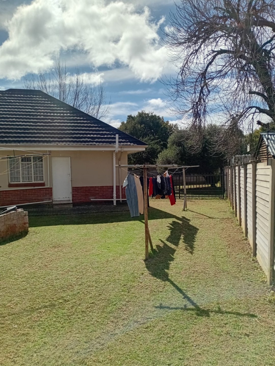 6 Bedroom Property for Sale in Park West Free State